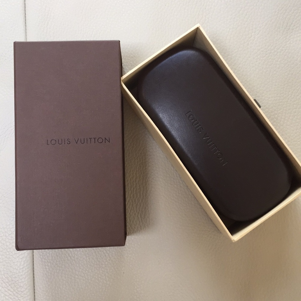 LV sunglasses box